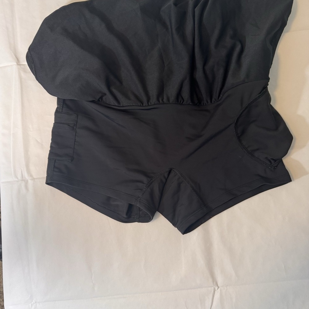 Under Armour Heat Gear Activewear Skort Womens Black Loose Fit‎ Pull On Size L - Picture 5 of 7